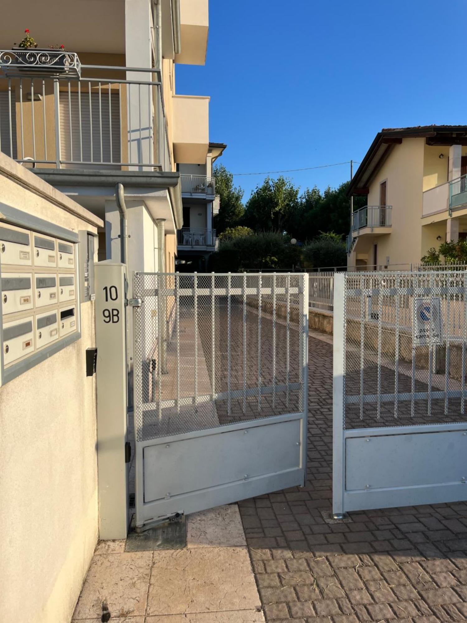 Casa Caterina Lake View Holidays Apartments Peschiera del Garda Exterior foto